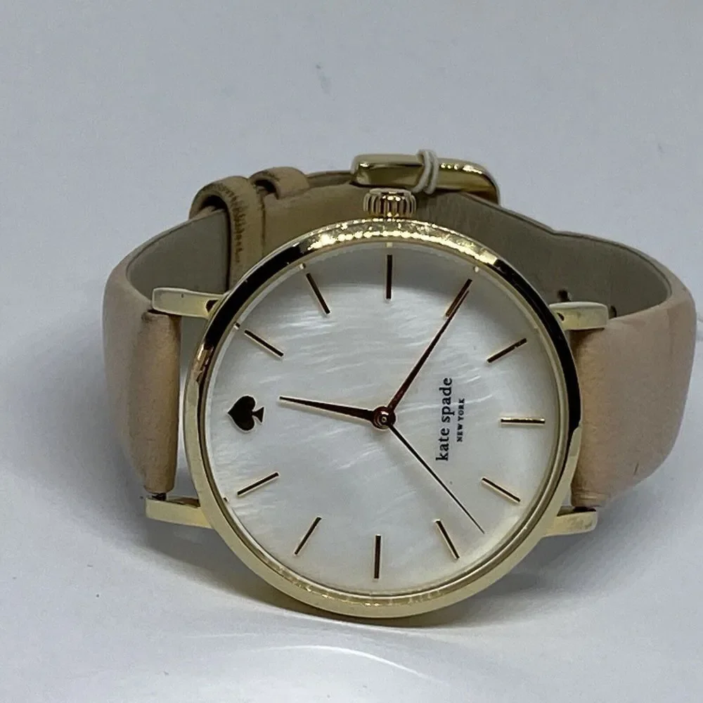 Kate Spade New York 0073 Women's Beige Leather Analog Dial Quartz Watch MP40